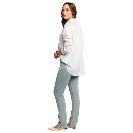 Jean bleu denim uni avec fermeture bouton et zip et poches plaquées - Image 2