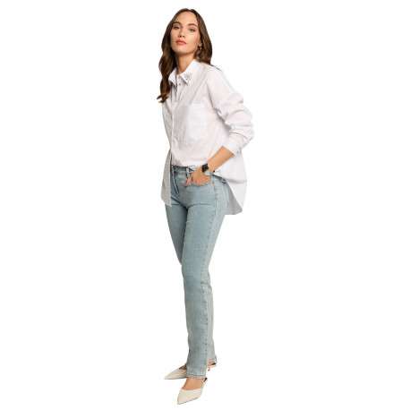 Jean bleu denim uni avec fermeture bouton et zip et poches plaquées - Image 5