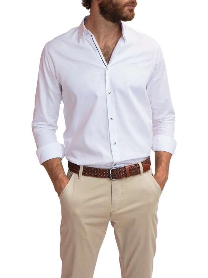 Chemise en coton blanche...