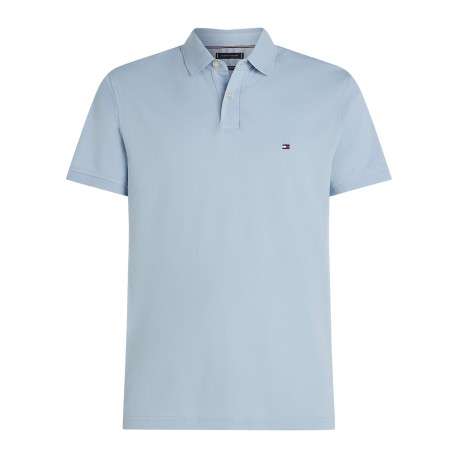 Polo en coton ciel uni à coupe droite, col polo et logo brodé sur la poitrine