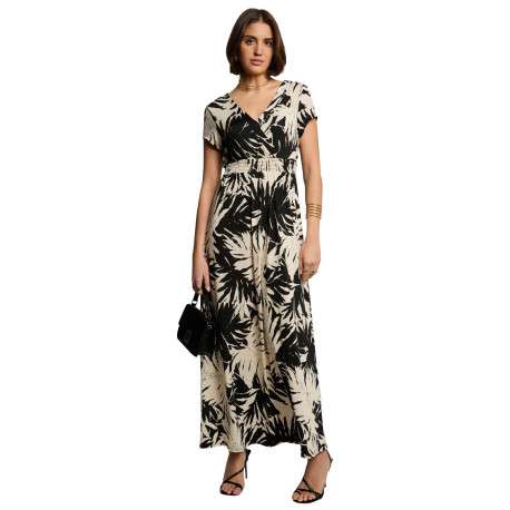 Robe longue beige à imprimé tropical noir cintrée à col v et à manches courtes - Image 4