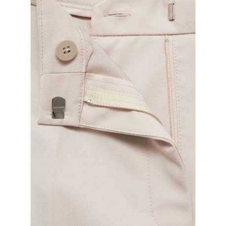 Chino beige uni avec pli marqué et des poches à l'italienne à l'avant - Image 3