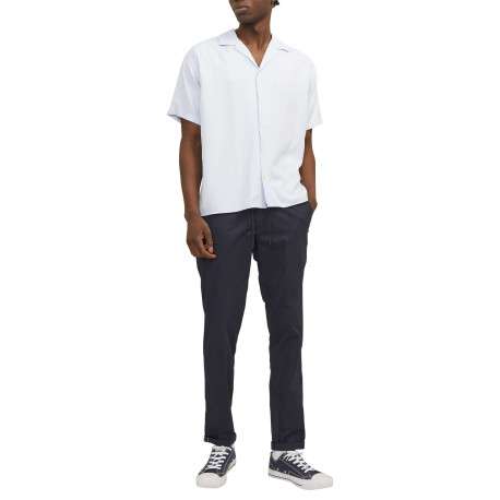 Chino en coton nuit uni avec une coupe droite et des passants pour ceinture - Image 3