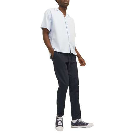 Chino en coton nuit uni avec une coupe droite et des passants pour ceinture - Image 4