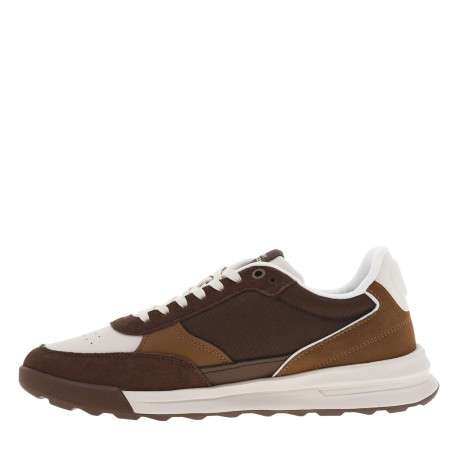 Baskets running en cuir marron à talon plat et à lacets plats et marque