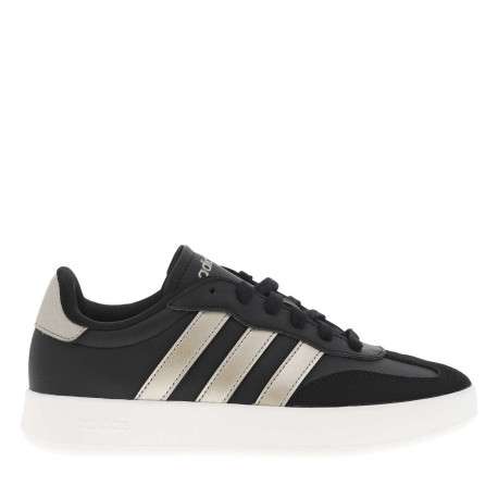 Tennis en croûte de cuir noires à talon plat et lacets plats avec détail argenté - Image 2