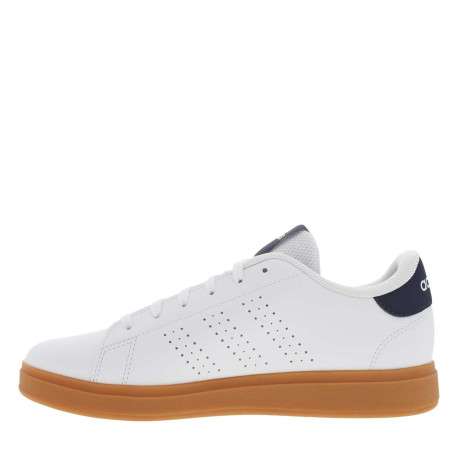 Tennis blanches et bleues à semelle camel avec lacets plats et bandes perforées