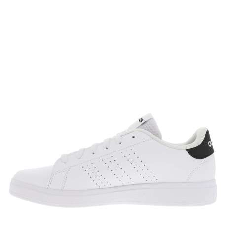 Tennis blanches et noires à semelle plate avec 3 bandes perforées et lacets
