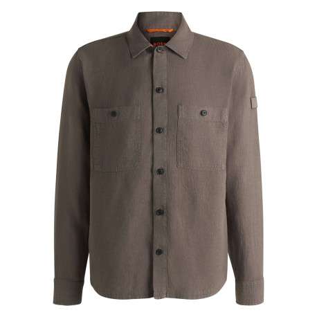Surchemise en lin marron unie avec une coupe regular fit et un col à revers