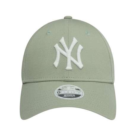 Casquette strapback en coton verte sauge avec des lettres en relief à l'avant - Image 2
