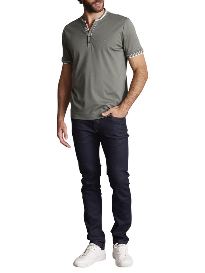 T-shirt en lin vert uni...