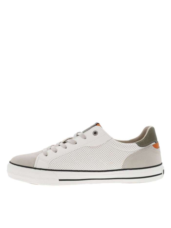 Tennis beiges et blanches...