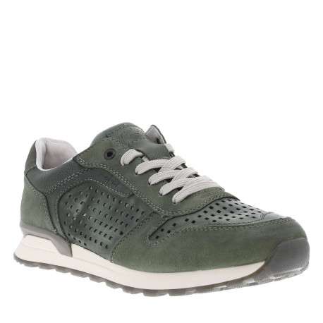 Sneakers olive en cuir perforé avec semelle blanche et grise et des lacets plats - Image 3