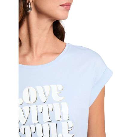 T-shirt ciel imprimé avec une coupe droite à col rond et des manches courtes - Image 5