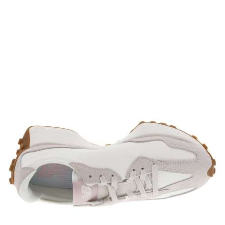 Baskets running en cuir blanches avec des détails roses et à semelle plate - Image 7