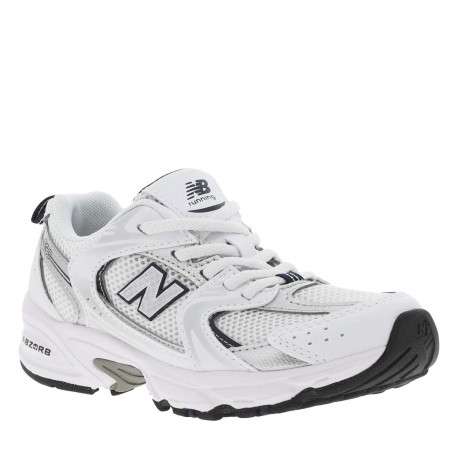 Baskets multisport 530 blanches avec multiples logos de la marques - Image 9