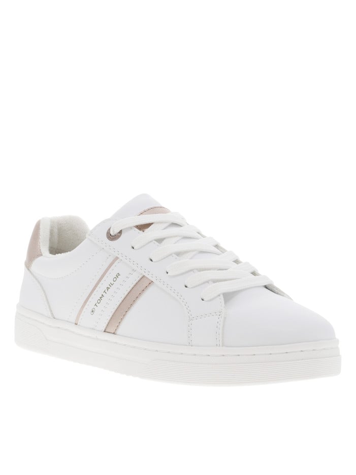 Tennis blanches avec des...