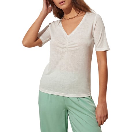 T-shirtà mancehs courtes blanc uni avec une coupe droite et un col v