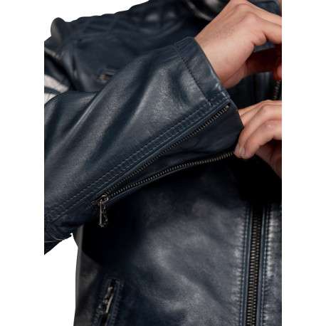 Blouson en cuir bleu marine uni avec des poches zippées et à coupe ajustée - Image 6