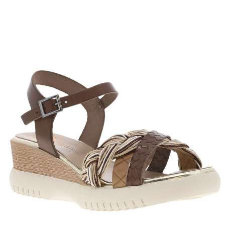 Nu-pieds en cuir moka à talon compensé avec boucle à ardillon - Image 3