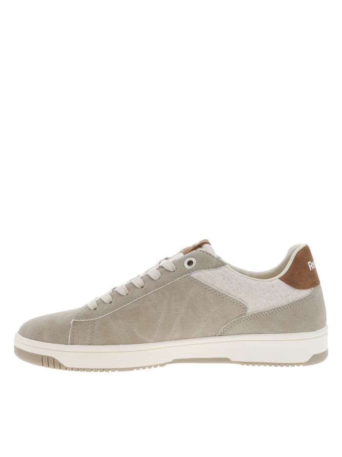 Tennis beiges avec des...