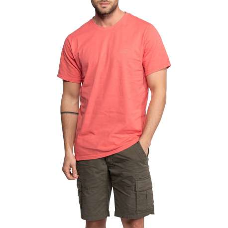 T-shirt en coton corail uni à col rond avec une petite écriture ton sur ton