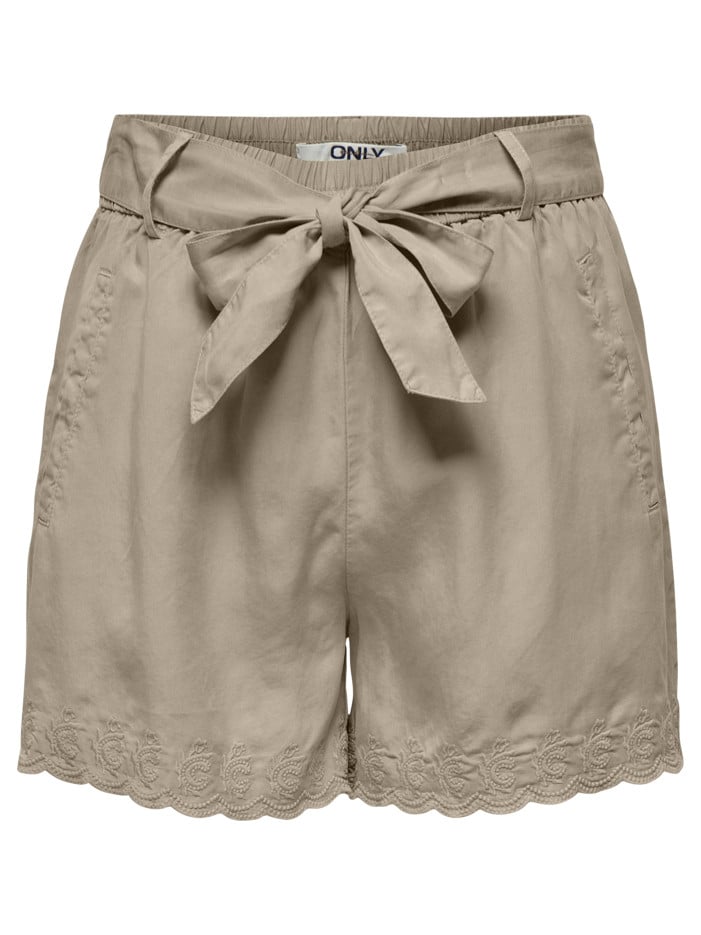 Short beige uni à coupe...