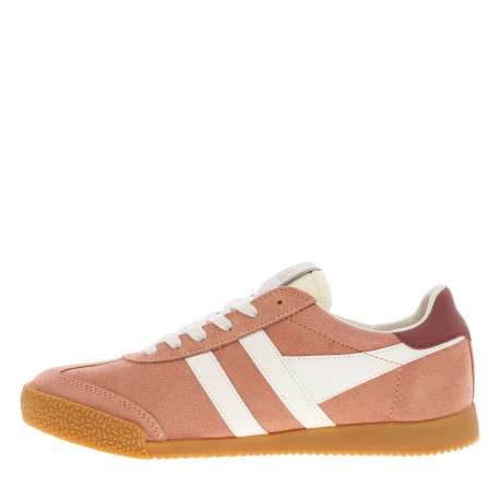 Tennis en cuir vieux roses en daim à languette écrue et à lacets plats beiges