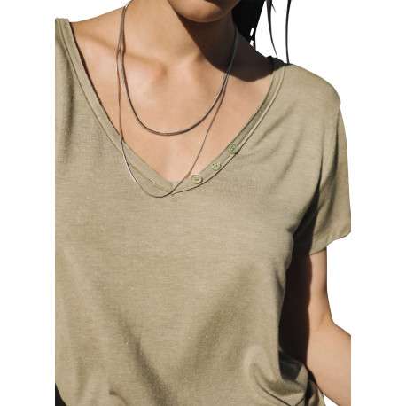 T-shirt kaki uni avec une coupe droite à col v et des manches courtes - Image 6