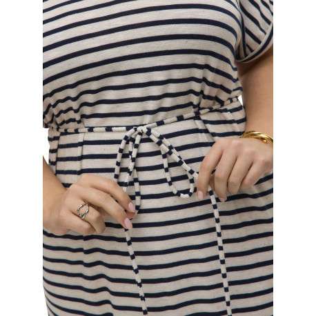 Robe courte blanche à rayures bleues marine avec une coupe droite fluide - Image 3