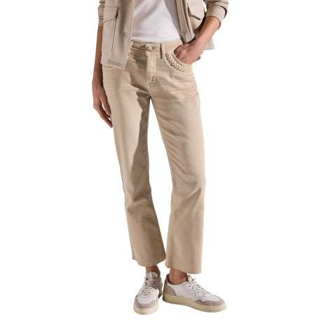 Pantalon 7/8ème 5 poches en coton beige uni avec une coupe bootcut - Image 4