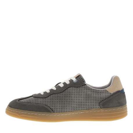 Tennis grises anthracite à petits trous avec de lacets plats blancs