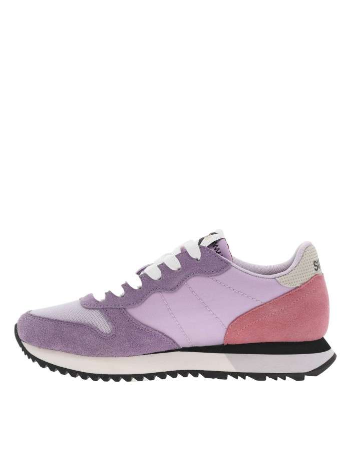 Baskets running violettes...