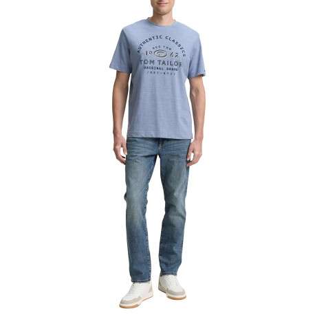 T-shirt en coton bleu imprimé à la poitrine avec de fines rayures et un col rond - Image 5