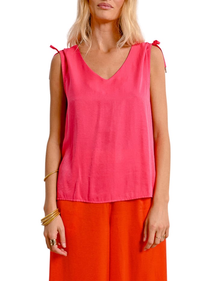 Top de couleur rose uni...