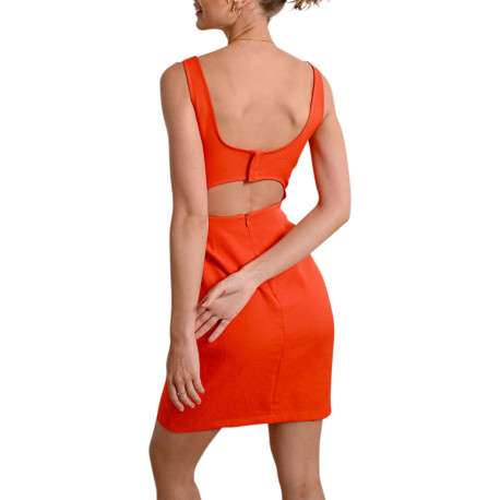 Robe courte rouge unie avec une coupe droite un col carré et des bretelles - Image 4