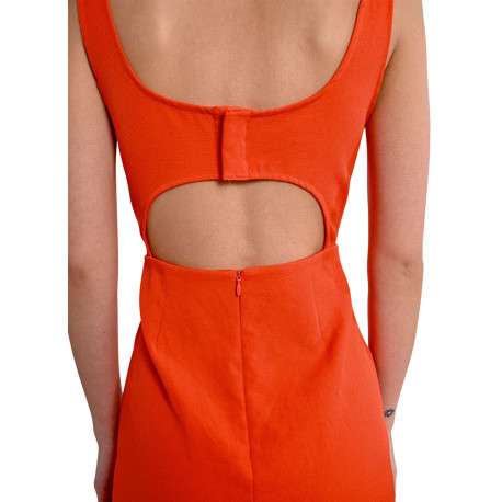 Robe courte rouge unie avec une coupe droite un col carré et des bretelles - Image 8