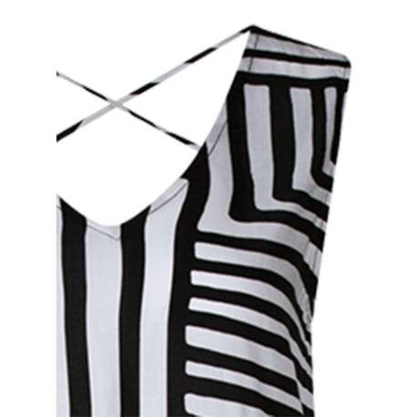 Robe longue noire rayée avec une coupe droite et un col rond - Image 3