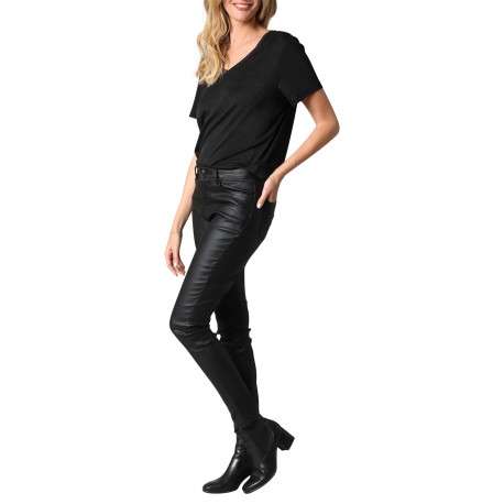 T-shirt noir orné de fils lurex avec un col v et des manches courtes - Image 4