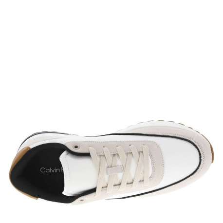 Baskets running en cuir blanches et crème avec des empiècements en cuir nubuck - Image 4