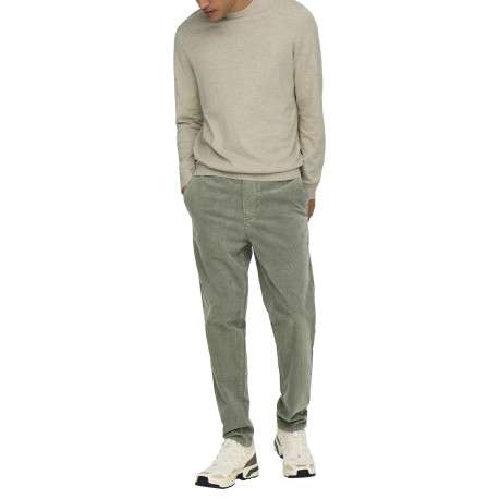 Pantalon en coton vert sauge en velours côtelé à coupe regular fit - Image 5