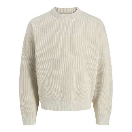 Pull écru en maille côtelée avec une coupe droite et un col rond