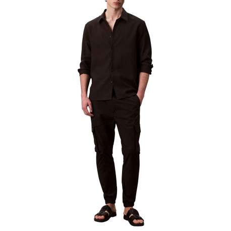 Pantalon cargo noir uni à coupe slim et à ourlets élastiqués