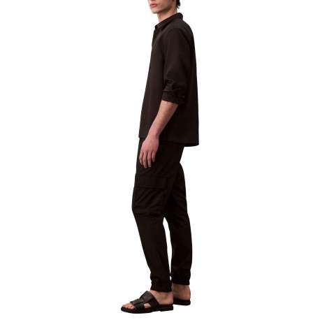 Pantalon cargo noir uni à coupe slim et à ourlets élastiqués - Image 4
