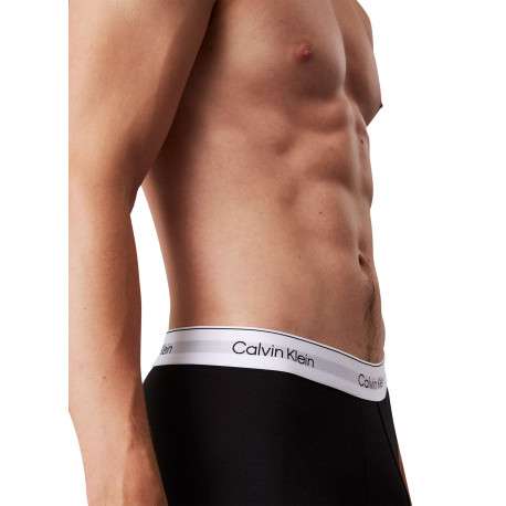 Lot de 3 boxers en coton noirs unis courts avec le nom de la marque - Image 3