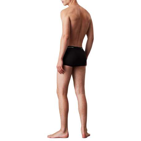 Lot de 3 boxers en coton bleus unis courts avec le nom de la marque - Image 2