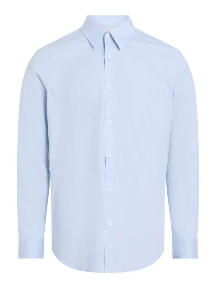 Chemise en coton bleue ciel...