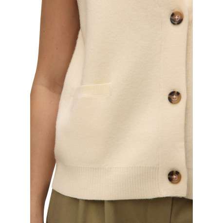 Pull écru uni avec un col v profond et boutonnière écaille de tortue - Image 5
