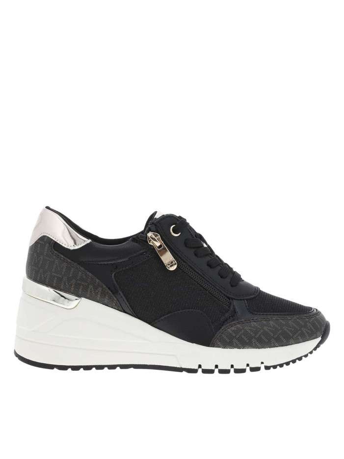 Baskets running noires avec...