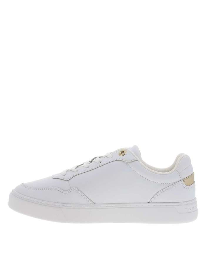 Tennis en cuir blanches...